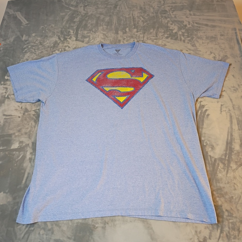 Superman Graphic T-Shirt Mens 2XL Blue Heather Distressed Shield Logo DC Comics